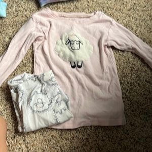 Girls 4T sheep pagans set from GAP